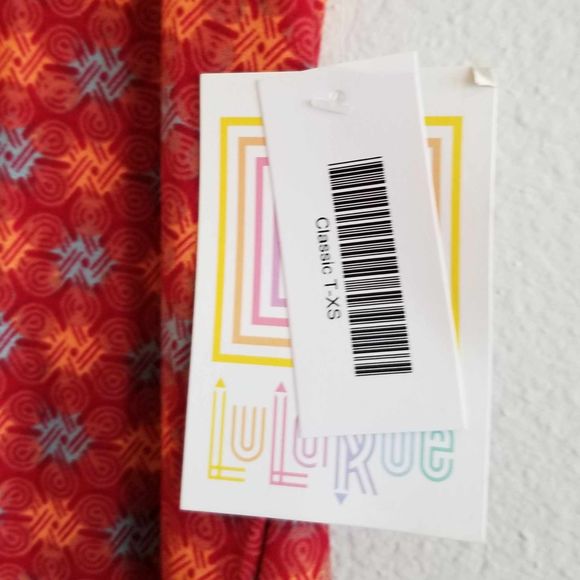 LuLaRoe XS Classic T Shirt - Picture 3 of 5